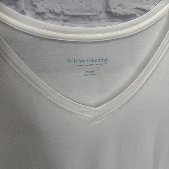 Soft Surroundings Tunic Top Size XL White V-Neck Hi-Lo Hem Long Sleeve Boho - Picture 3 of 6